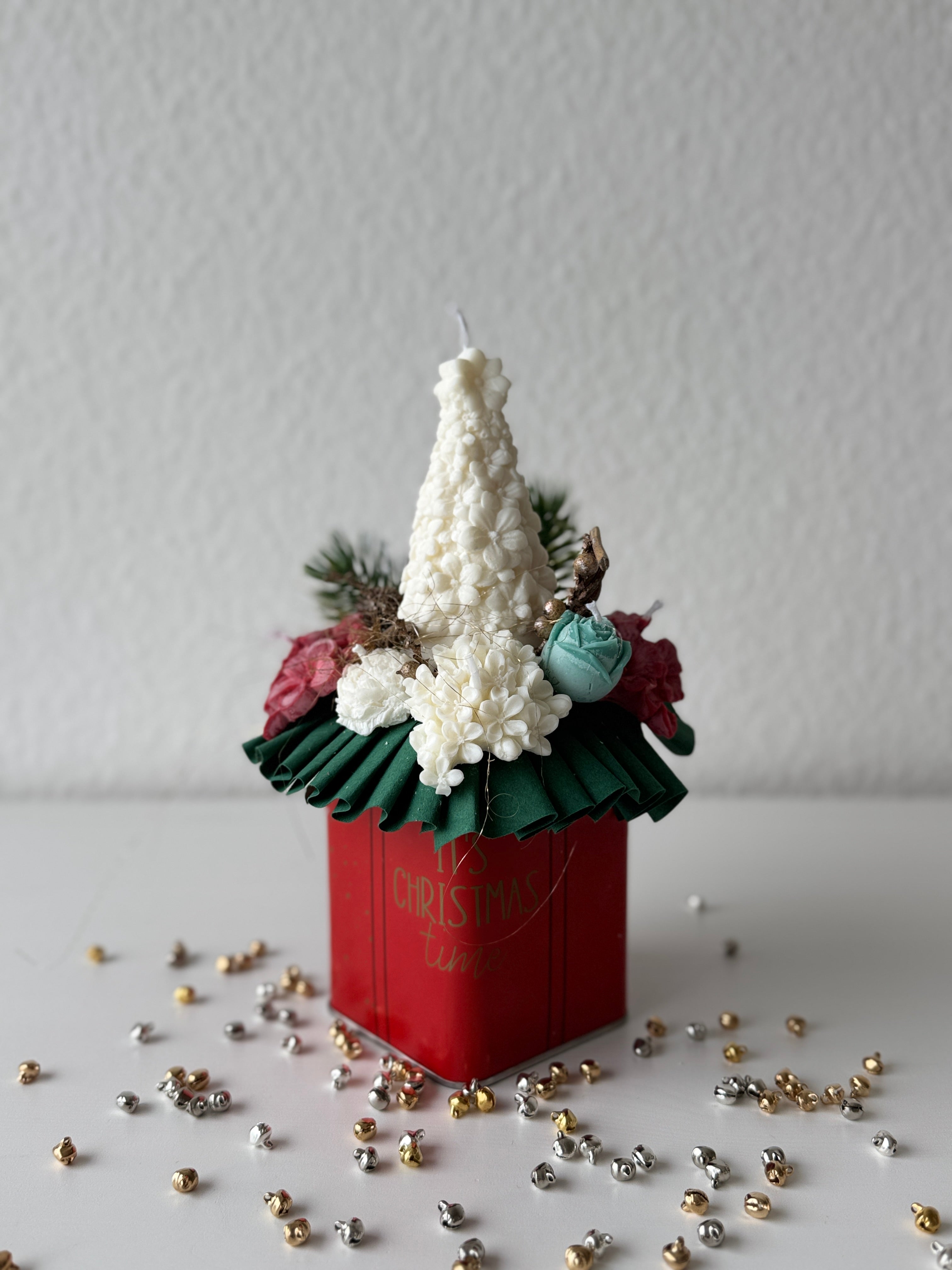 Blumenstrauß Tannenbaum weiß/rot