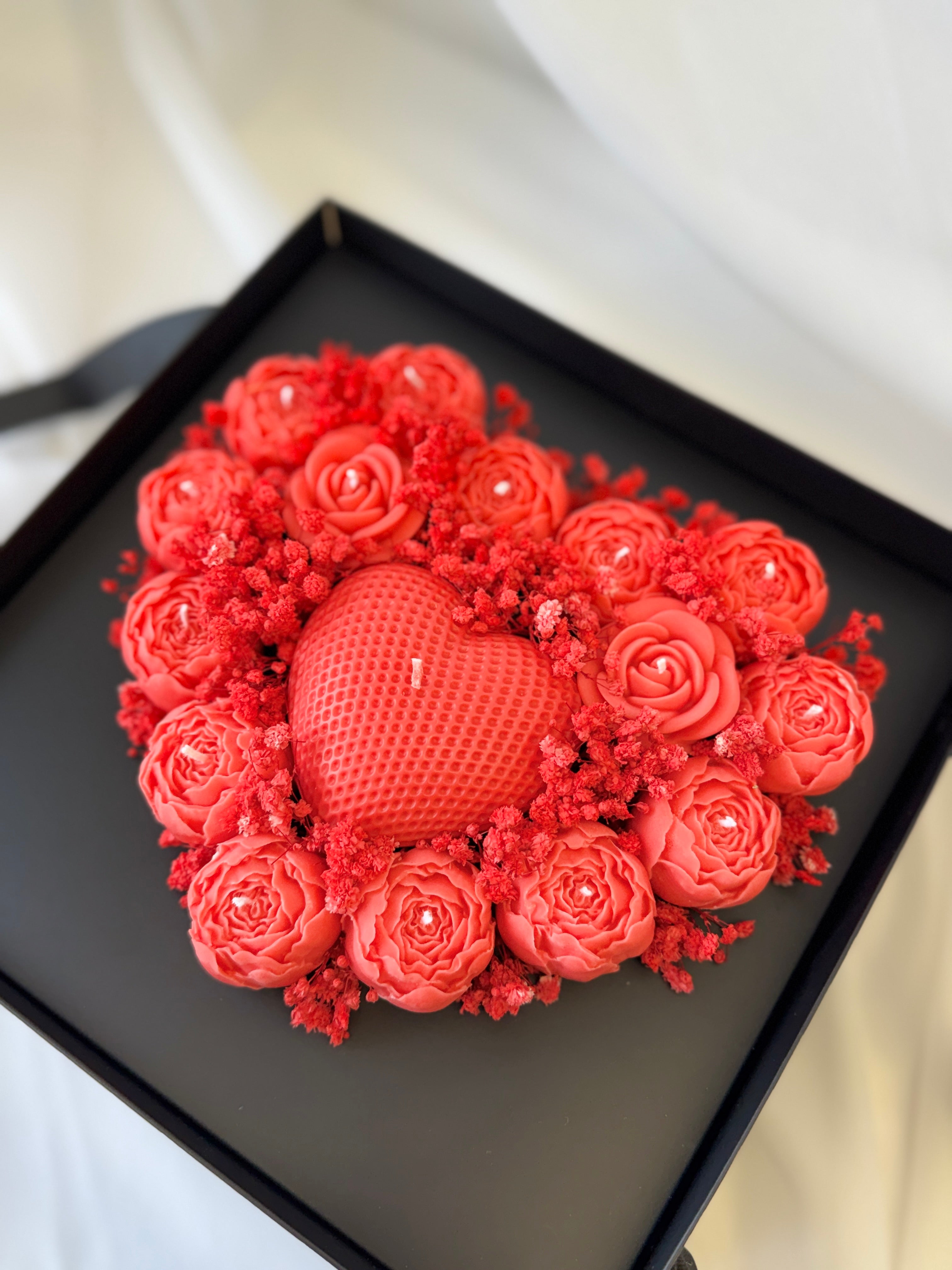 Kerzenstrauss Love Box Herz Rot - Premium Geschenkbox